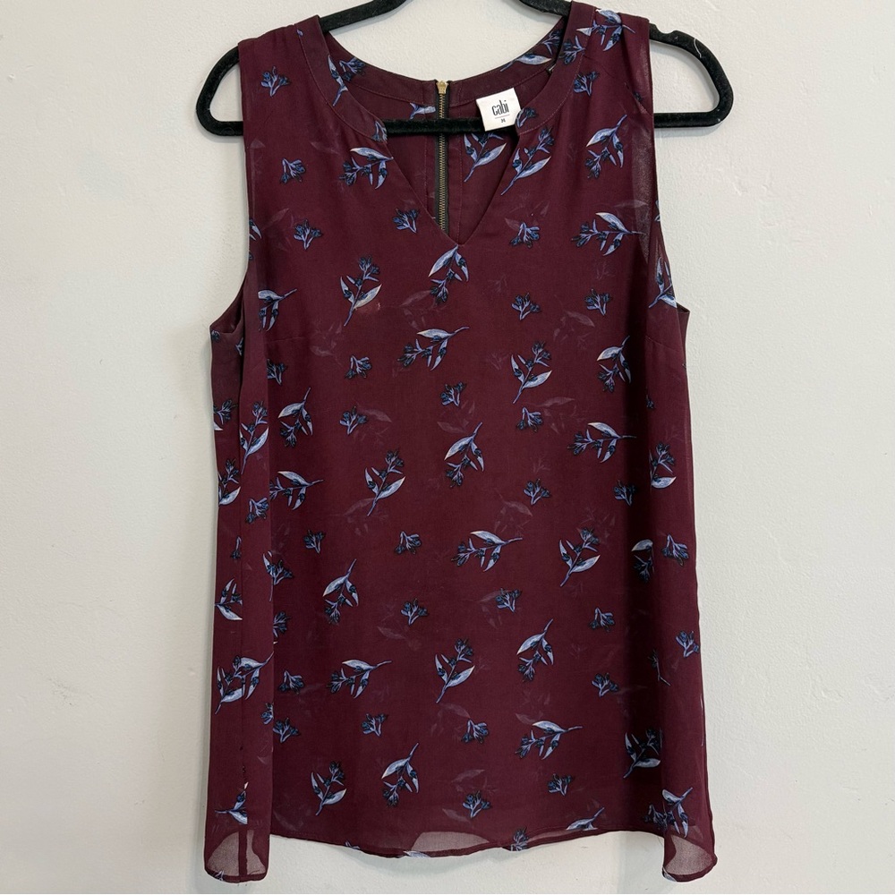 Cabi #3444 Sleeveless Burgundy w/Blue Floral Print Top. Sz. M